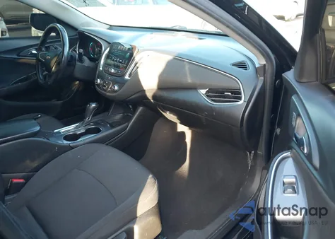 2018 Chevrolet Malibu Lt z USA, uszkodzony, nr VIN 1G1ZD5ST6JF168152